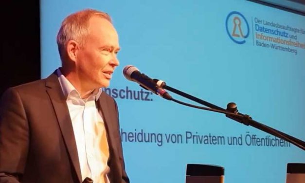Datenkraken unter sich – von staatlicher und privater Überwachung